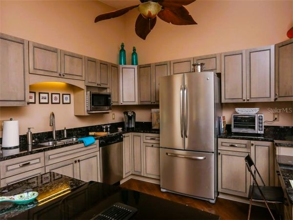 Longboat Key Vacation Pool Home Walk to Beach