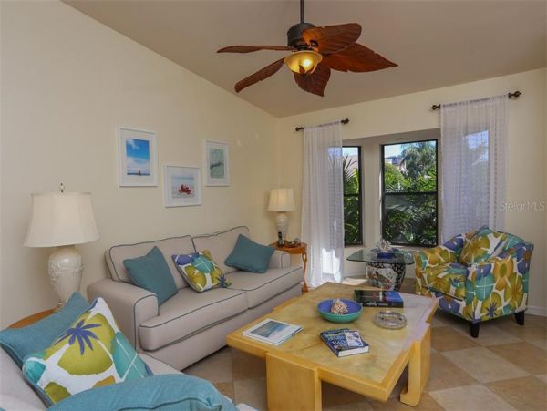 Longboat Key Vacation Pool Home Walk to Beach