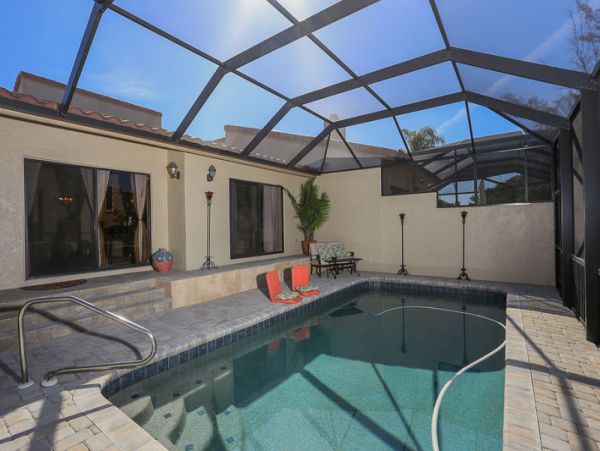Longboat Key Vacation Pool Home Walk to Beach