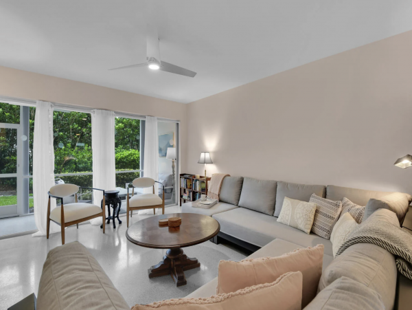 Two Bedroom Vacation Rental Two Blocks to the Beach in Naples