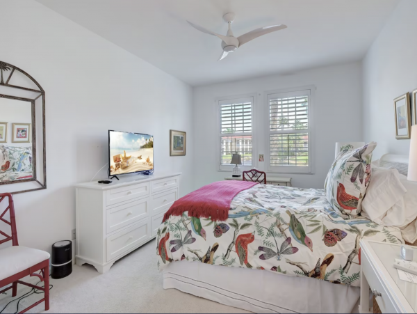 Naples Condo 1090491
