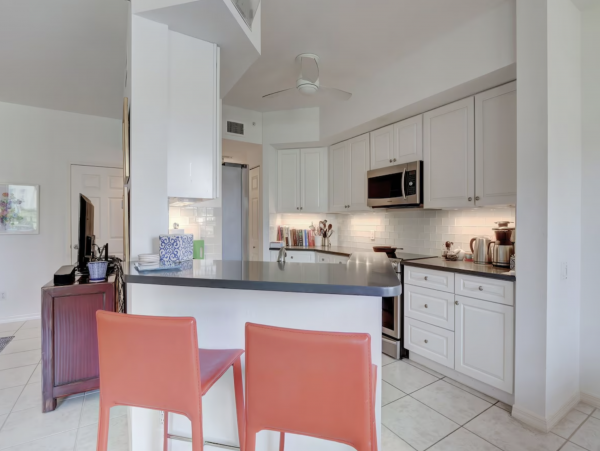 Naples Condo 1090491