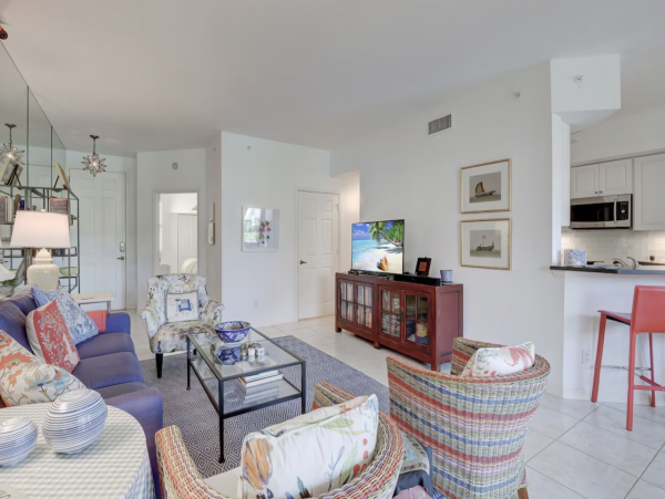 Naples Condo 1090491