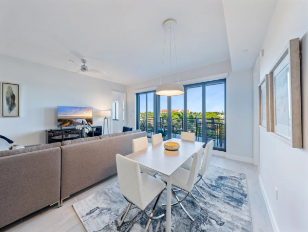 Luxury Escape: Naples Condo Vacation Rental