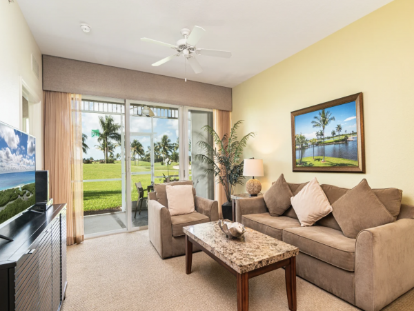 Resort Style Condo Two Bedrooms in Naples