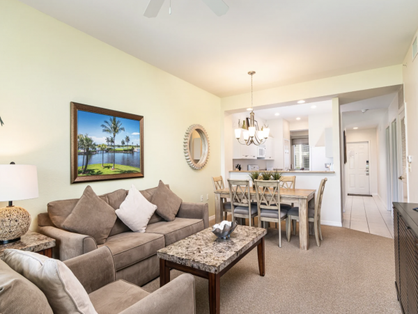 Resort Style Condo Two Bedrooms in Naples