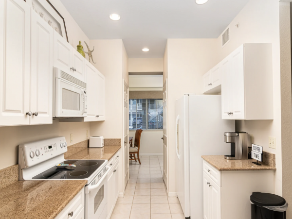 Resort Style Condo Two Bedrooms in Naples