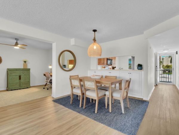 Steps to Beach North Naples Vacation Condo
