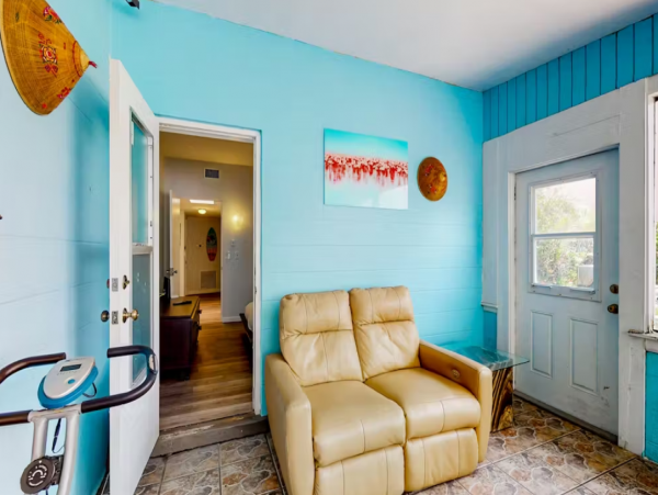 Lovely Vacation Home with 2 Bedrooms in Bradenton Beach