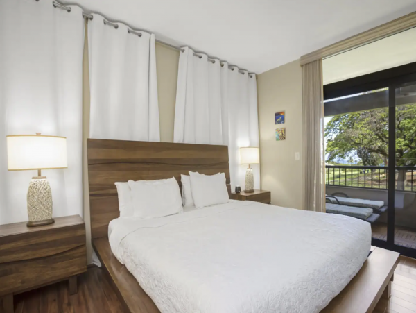 Kaanapali Lovely Vacation Condo 2 Bedrooms Pool & Hot Tub