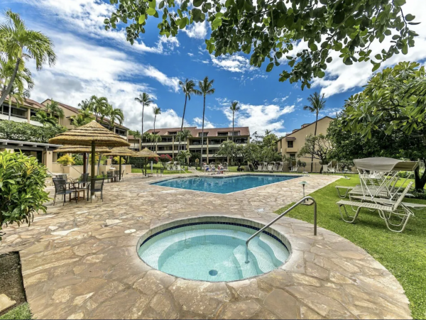 Kaanapali Lovely Vacation Condo 2 Bedrooms Pool & Hot Tub