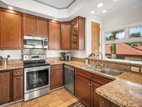 Perfect Getaway with 4 Bedrooms & Great Amenities