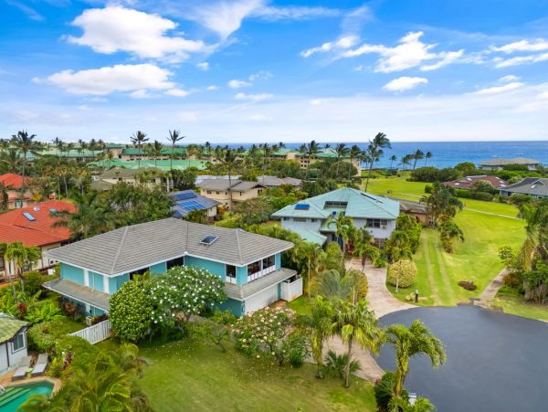 Perfect Getaway with 4 Bedrooms & Great Amenities