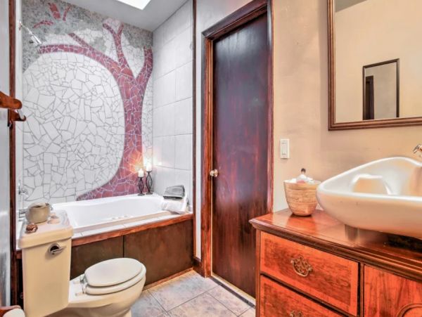 Lake Worth Charming Three Bedroom Vacation Rental