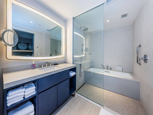 Luxury 3 Bedroom Vacation Condo in Clearwater Beach