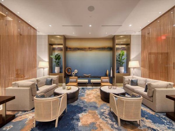 Luxury 3 Bedroom Vacation Condo in Clearwater Beach