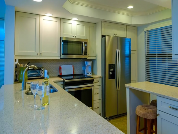 Unforgettable Coastal Retreat with 2 Bedrooms