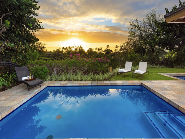 Single Level Four Bedroom Luxury Vacation Villa Waimea