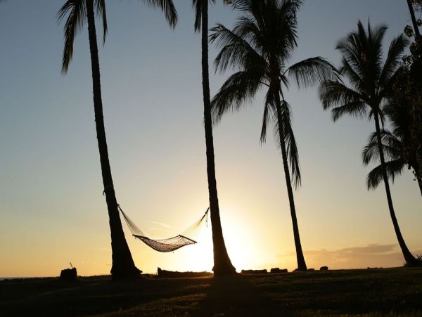 2 Bedroom Cottage in Waimea in the Perfect Spot with Shared Pool