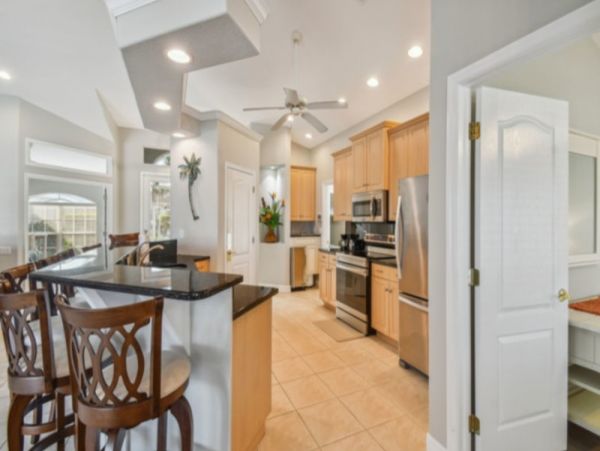 Four Bedroom Canal Front Vacation Rental in Cape Coral