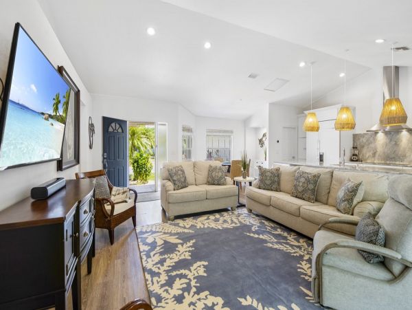 Marco Island Vacation Home with 3 Bedrooms