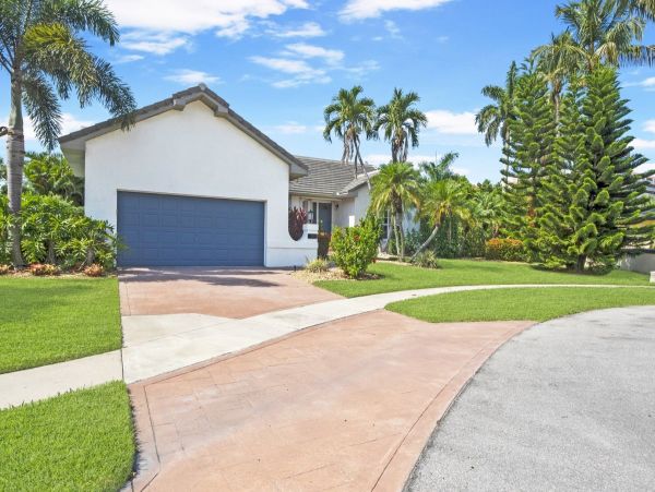 Marco Island Vacation Home with 3 Bedrooms
