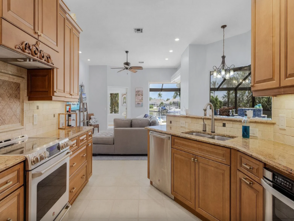 Stunning Canal Views from this Three Bedroom Vacation Home