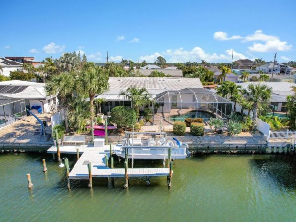 Water Views Bradenton Vacation Home Three Bedroom
