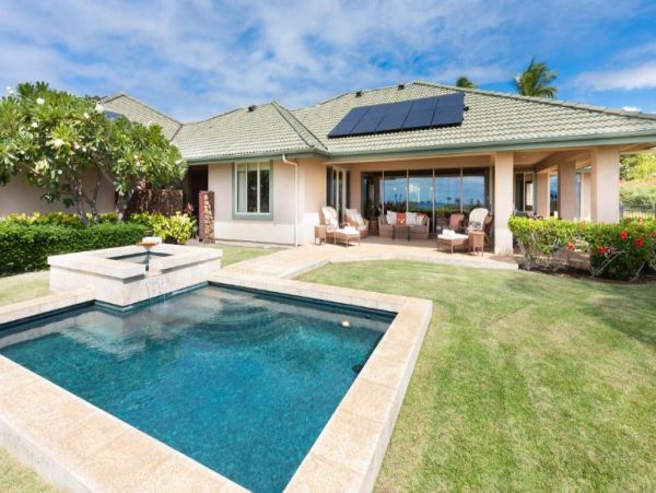 Luxury Hawaiian Retreat Beach Club Access - Waimea Vacation Villa