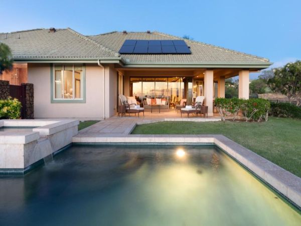 Luxury Hawaiian Retreat Beach Club Access - Waimea Vacation Villa