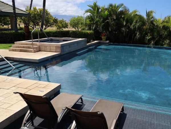 Luxury Hawaiian Retreat Beach Club Access - Waimea Vacation Villa