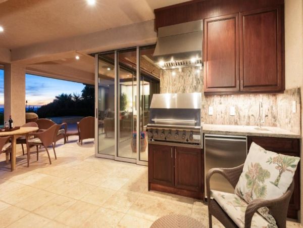 Luxury Hawaiian Retreat Beach Club Access - Waimea Vacation Villa