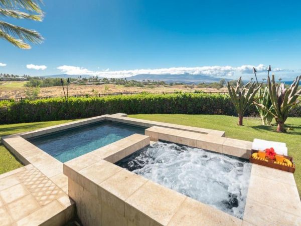 Luxury Hawaiian Retreat Beach Club Access - Waimea Vacation Villa