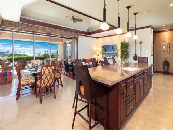 Luxury Hawaiian Retreat Beach Club Access - Waimea Vacation Villa