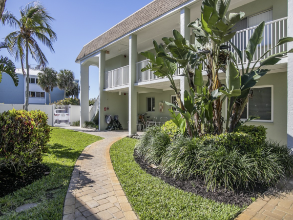 Just In! What A Lovely New 2 Bedroom Beach Condo in Holmes Beach