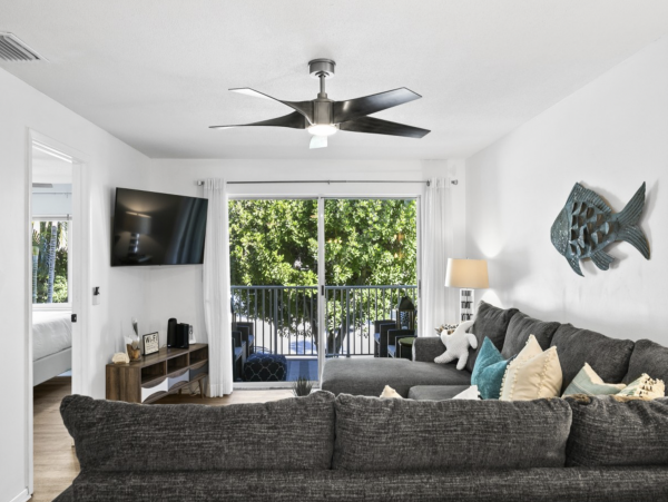 Just In! What A Lovely New 2 Bedroom Beach Condo in Holmes Beach
