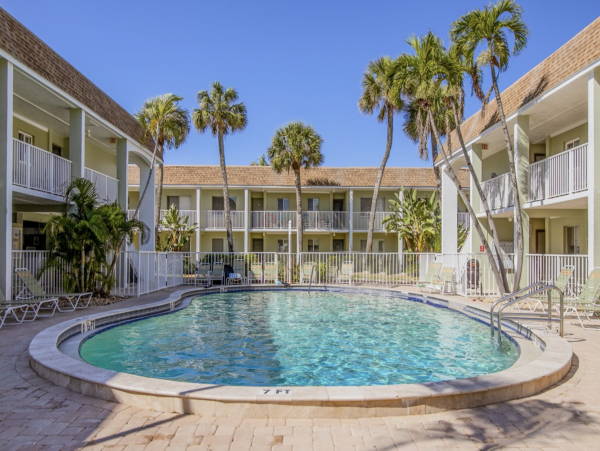 Just In! What A Lovely New 2 Bedroom Beach Condo in Holmes Beach