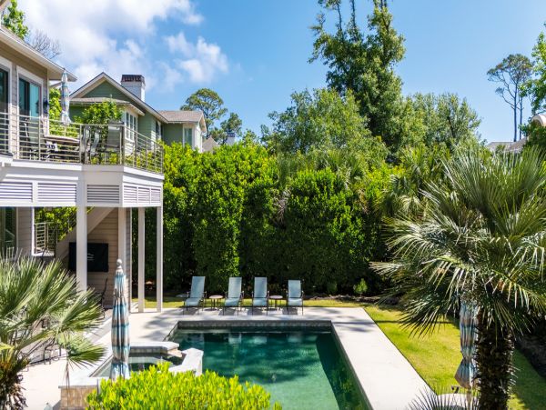 Lovely Second-Row Ocean View Vacation Rental 6 Bedrooms