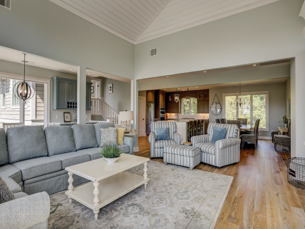 Lovely Second-Row Ocean View Vacation Rental 6 Bedrooms