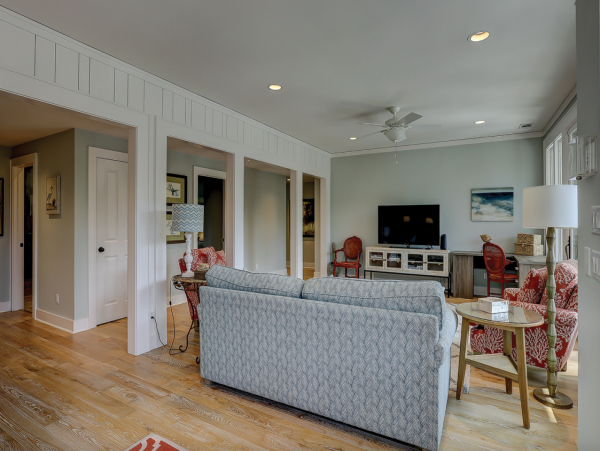 Lovely Second-Row Ocean View Vacation Rental 6 Bedrooms