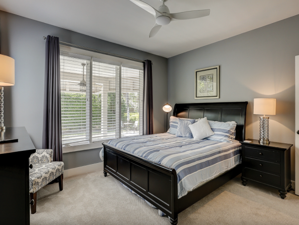 Lovely Second-Row Ocean View Vacation Rental 6 Bedrooms