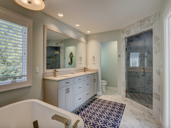 Lovely Second-Row Ocean View Vacation Rental 6 Bedrooms