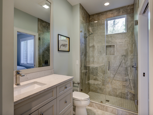 Lovely Second-Row Ocean View Vacation Rental 6 Bedrooms