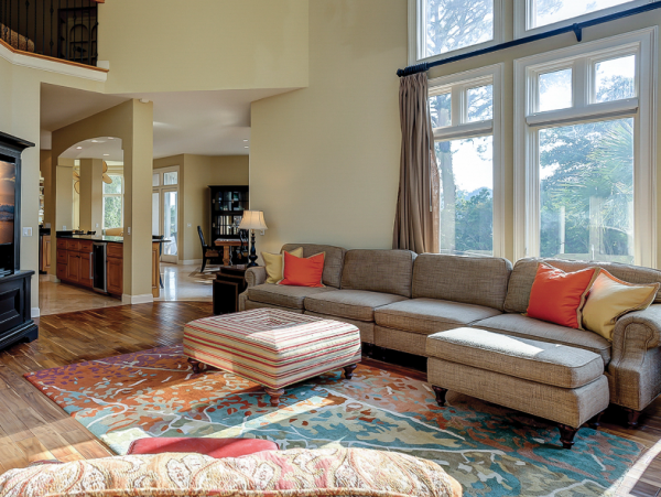 Six Bedroom Vacation Home with Private Pool