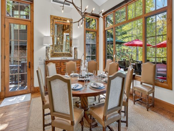 Edwards Vacation Home Six Bedroom