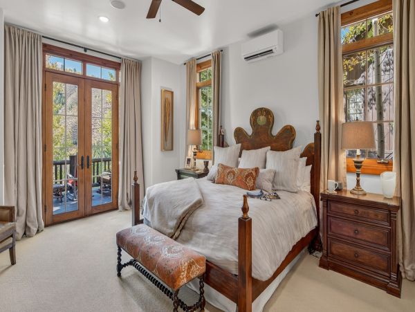 Edwards Vacation Home Six Bedroom
