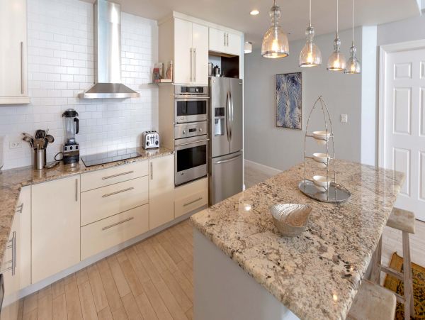 Oceanfront Four Bedroom Stunning Vacation Rental in Cayman Islands