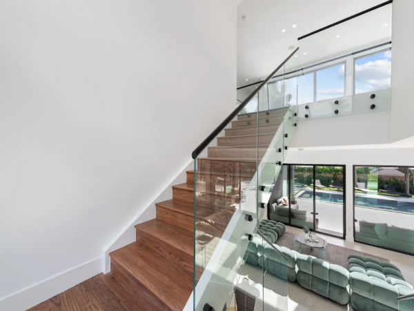 Modern Miami Beach 8 Bedroom Vacation Rental