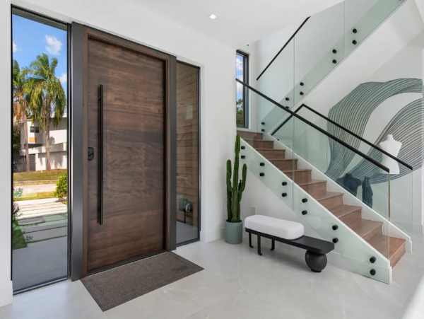 Modern Miami Beach 8 Bedroom Vacation Rental