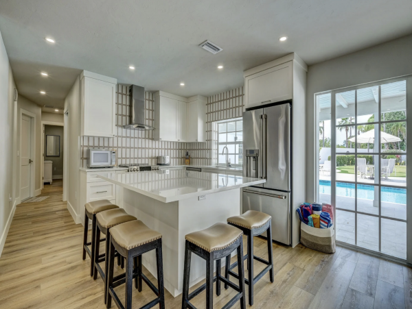 Bradenton Estate Home Main House & Guest House Private Luxury